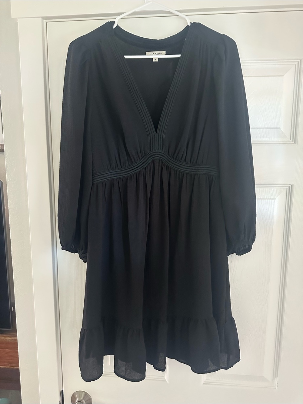Max Studio Black V-Neck Long Sleeve Mini Dress with Ruffle Hem